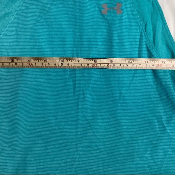 Under Armour Blue/Green Workout Tank with Silvertone Logo Size M - Picture 6 of 7